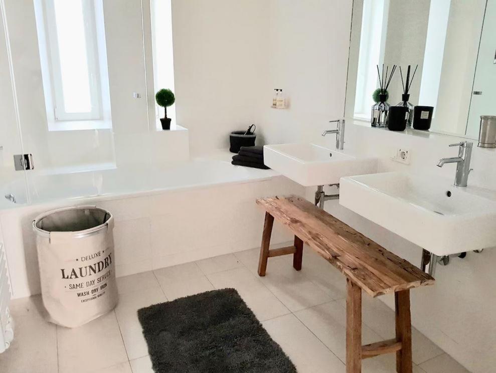 4rooms Superbcheckprofile * Roma